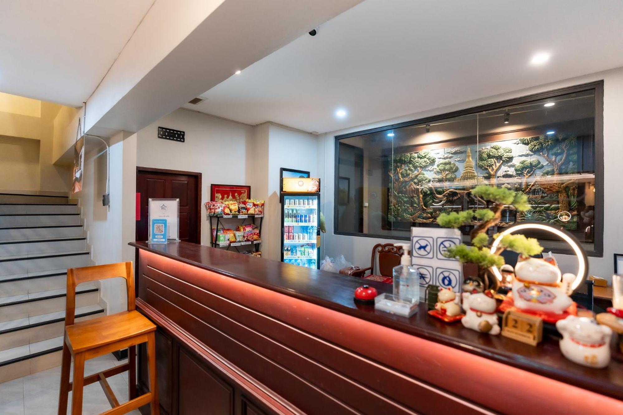 Siri Hotel Vientiane Exterior photo