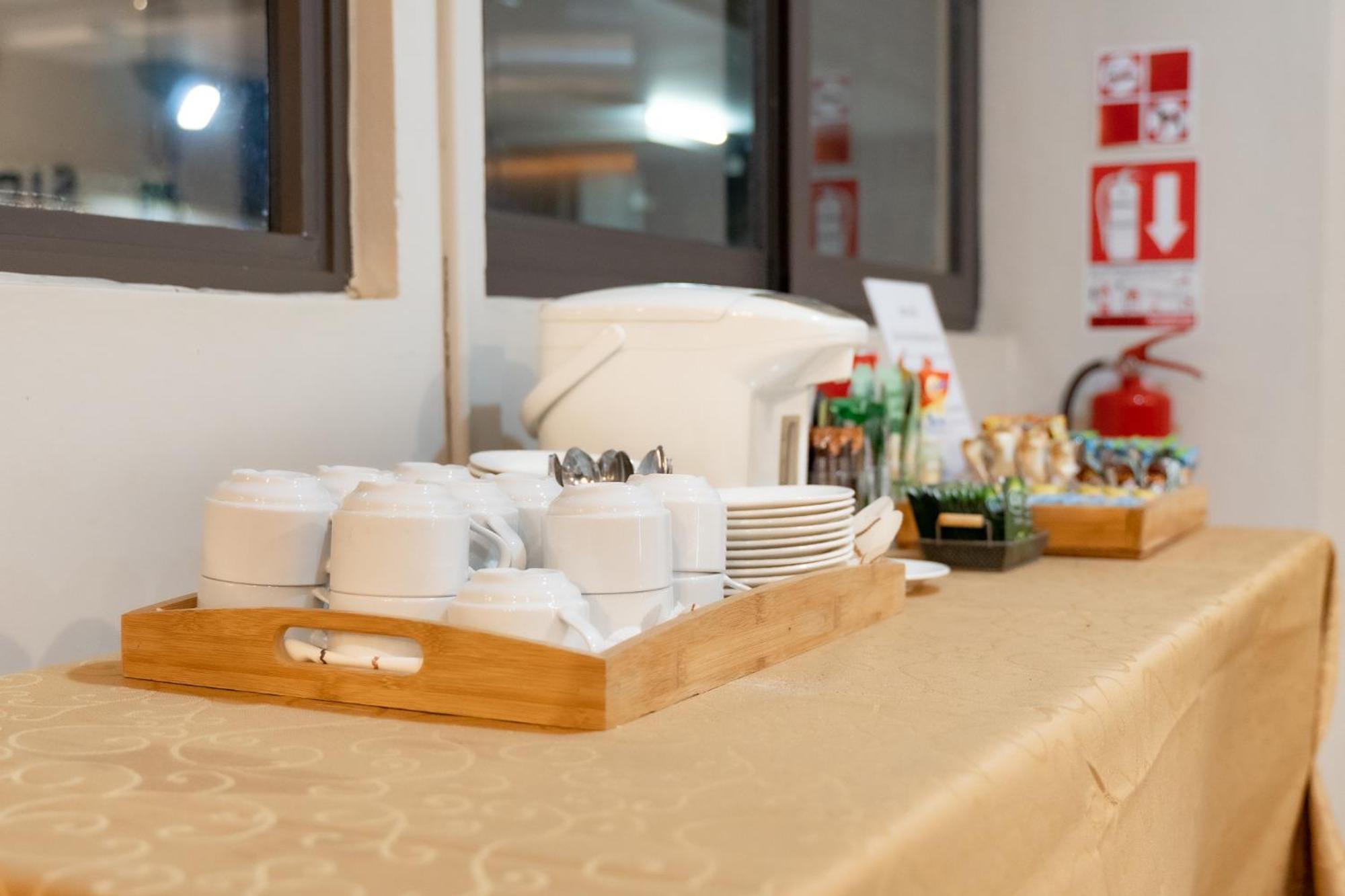 Siri Hotel Vientiane Exterior photo