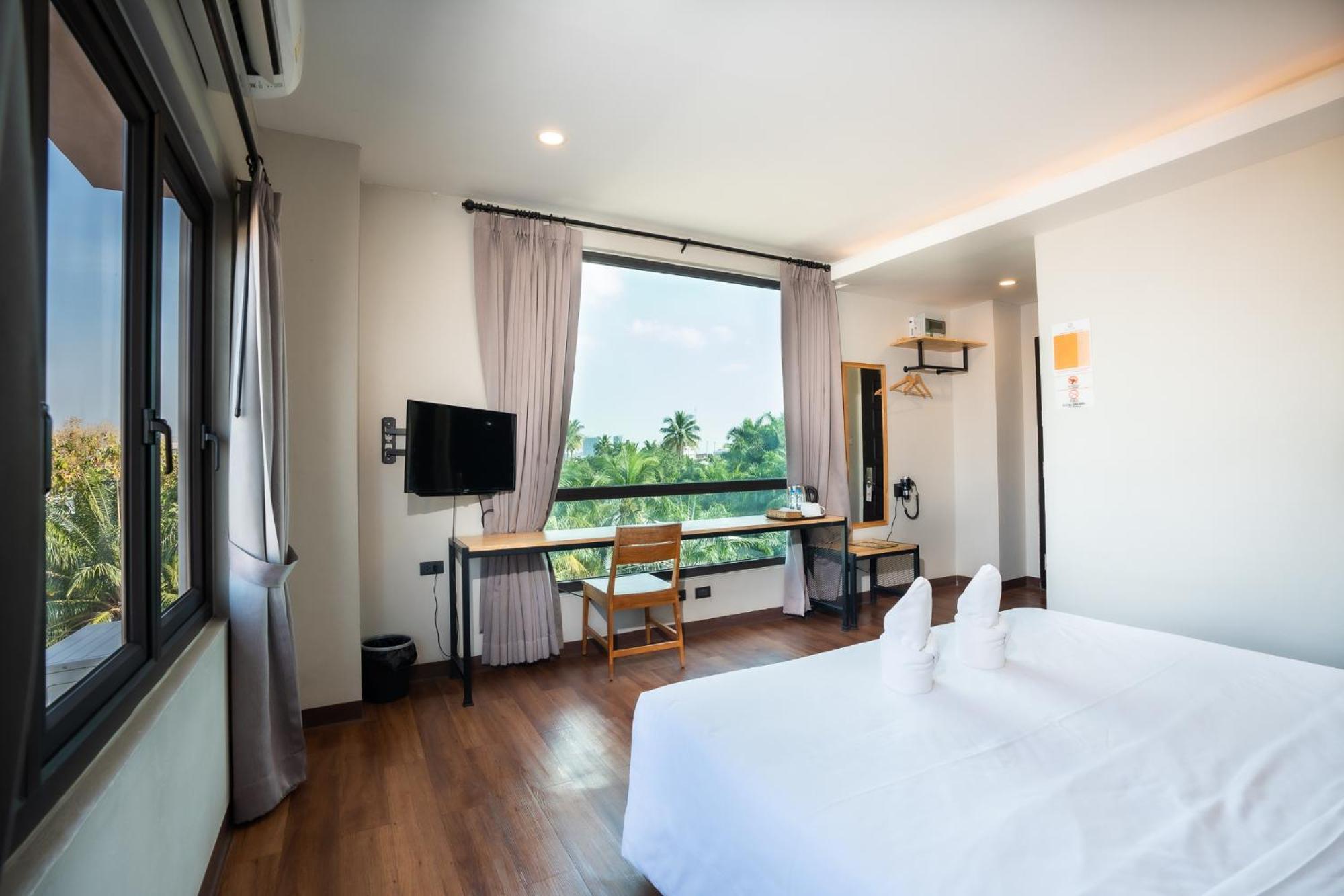 Siri Hotel Vientiane Exterior photo